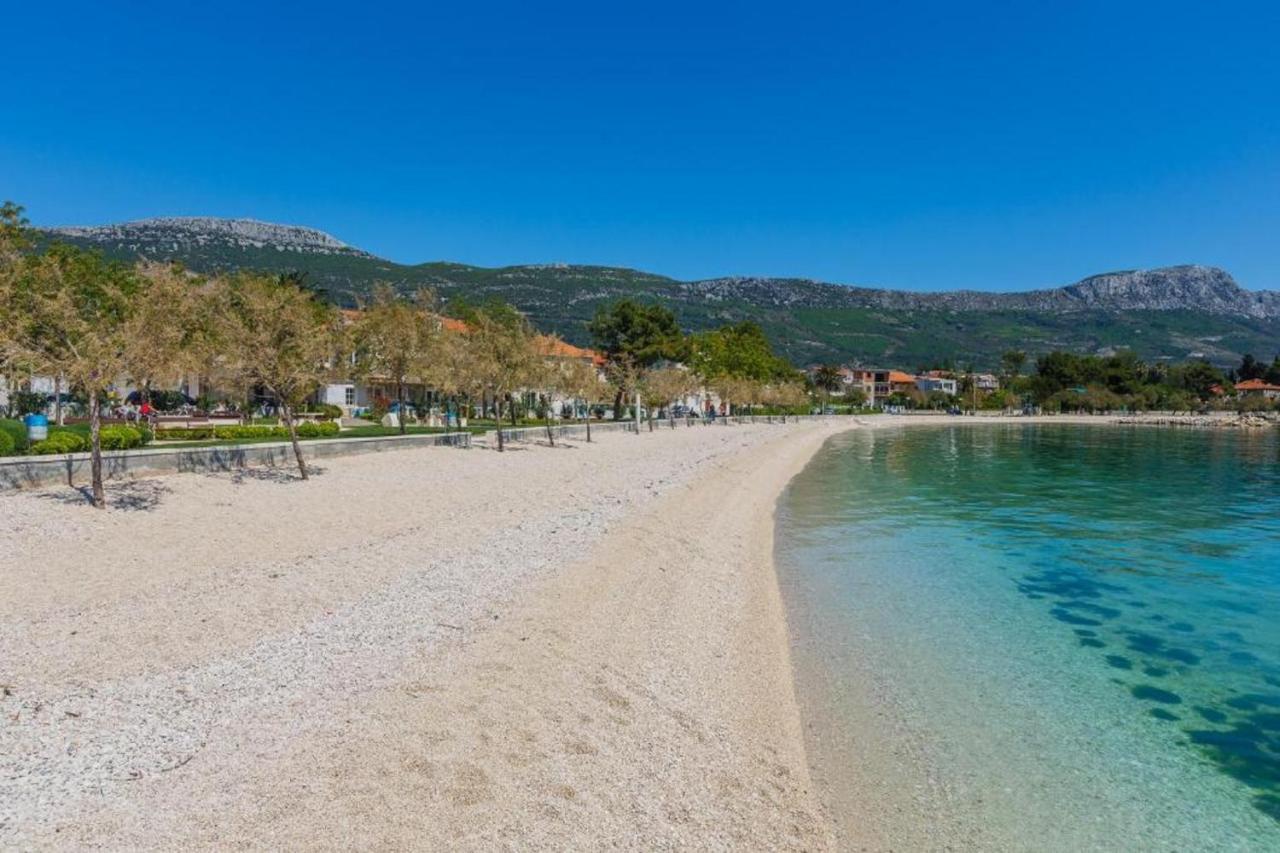 Kaštela Sunny Holiday House With Pool מראה חיצוני תמונה