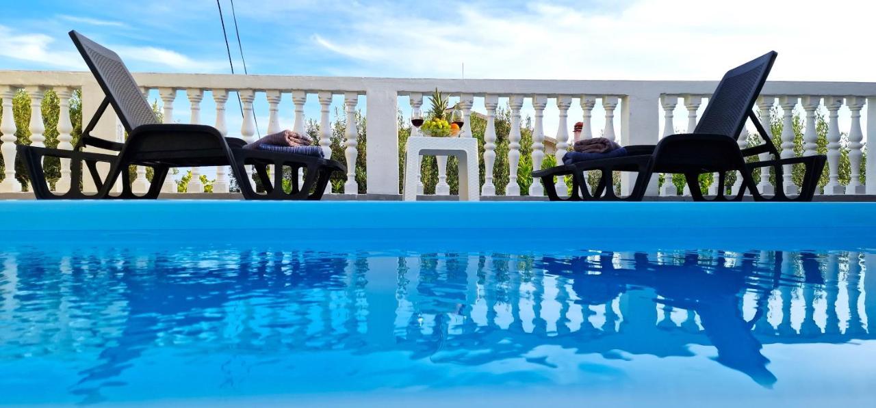 Kaštela Sunny Holiday House With Pool מראה חיצוני תמונה