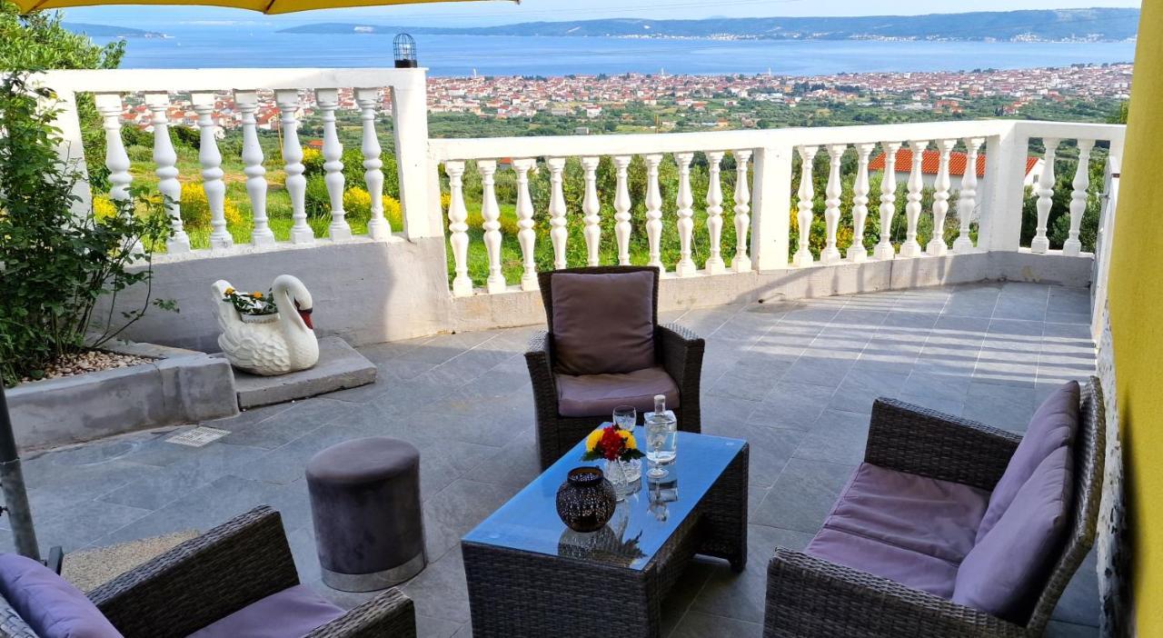 Kaštela Sunny Holiday House With Pool מראה חיצוני תמונה