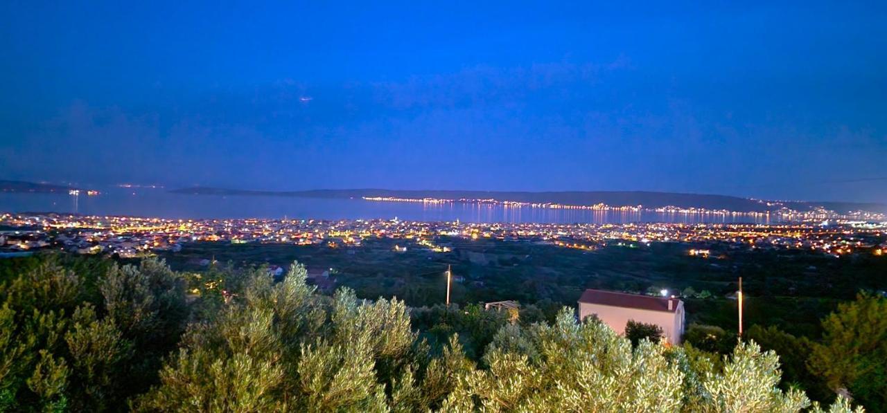 Kaštela Sunny Holiday House With Pool מראה חיצוני תמונה
