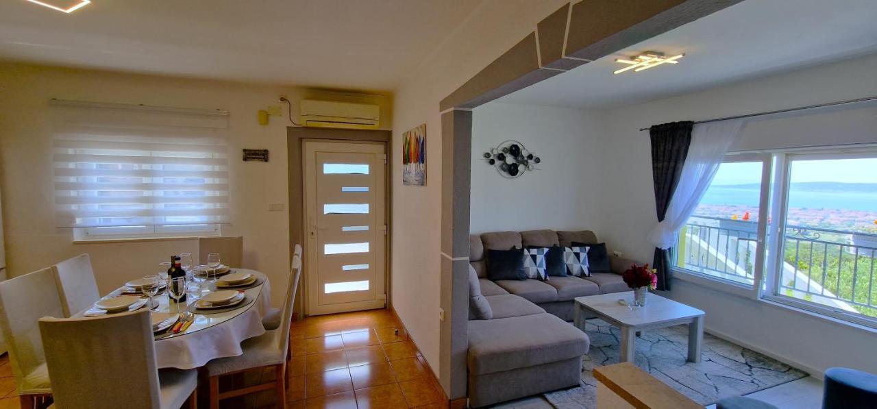 Kaštela Sunny Holiday House With Pool מראה חיצוני תמונה